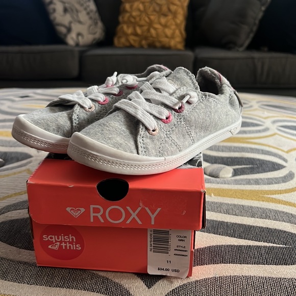 Roxy Girls bayshore III no tie slip on shoe pink & gray slide sneaker faux laces - Picture 4 of 7